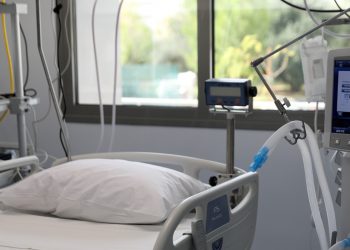 Σοβαρή επιπλοκή από γρίπη για τρίχρονο παιδί – Νοσηλεύεται σε κρίσιμη κατάσταση στο Πανεπιστημιακό Νοσοκομείο Λάρισας