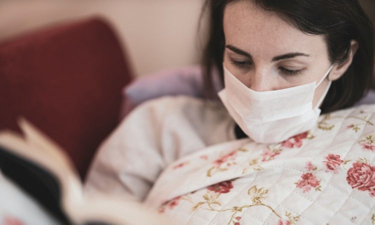 Γρίπη: Ραγδαία αύξηση των κρουσμάτων – Πάνω από 500 εισαγωγές σε ένα 24ωρο