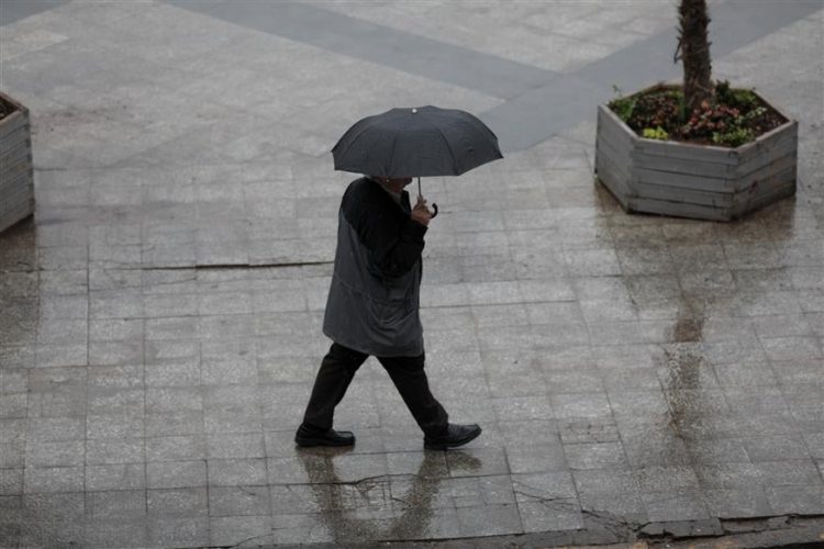 Σε κλοιό διήμερης κακοκαιρίας η Θεσσαλία – Στις “κόκκινες” περιοχές