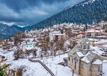 Μείωση άνω του 50% στις κρατήσεις σε Περτούλι, Μετέωρα, Μαγνησία και Καρπενήσι λόγω των αγροτικών μπλόκων