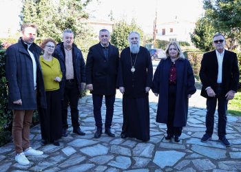 Επίσκεψη του Περιφερειάρχη Θεσσαλίας Δημήτρη Κουρέτα στο Εκκλησιαστικό Γηροκομείο «Άγιος Νικόλαος» στα Μεγάλα Καλύβια