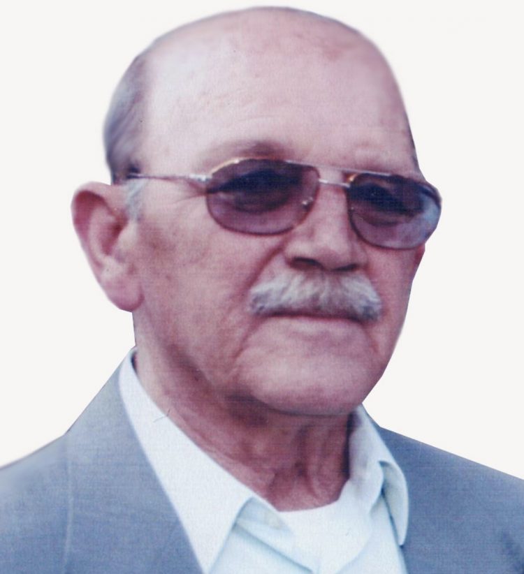 Απεβίωσε ο Χρήστος Τσιτσικάς