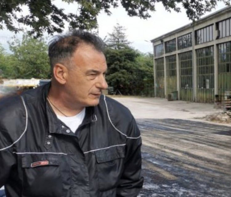 Σοκ από το θάνατο του 57χρονου προϊσταμένου του αμαξοστασίου του Δήμου Τρικκαίων Θανάση Μισιάκα