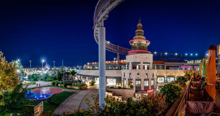 Η Dreamland Experience υπογράφει μακροχρόνια μίσθωση στο Village shopping & more… στο Ρέντη