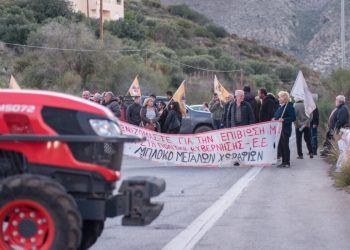 Κάλαντα… στο ΙΧ: Σε ποια μπλόκα υπάρχουν προβλήματα και καθυστερήσεις σήμερα