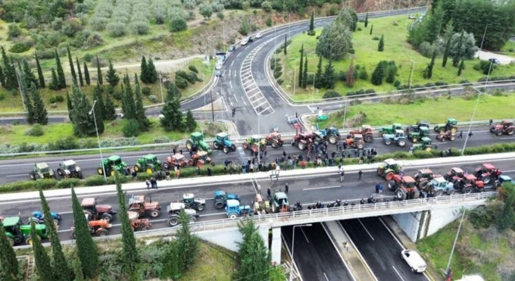 Ανεπανόρθωτη ζημιά στον τουρισμό της Θεσσαλίας από τα αγροτικά μπλόκα