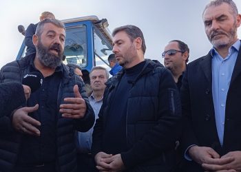 Νίκος Ανδρουλάκης από το μπλόκο του Ε-65 στον Λόγγο Τρικάλων: “Απολύτως δίκαιος ο αγώνας των αγροτών”  (ΕΙΚΟΝΕΣ – ΒΙΝΤΕΟ)