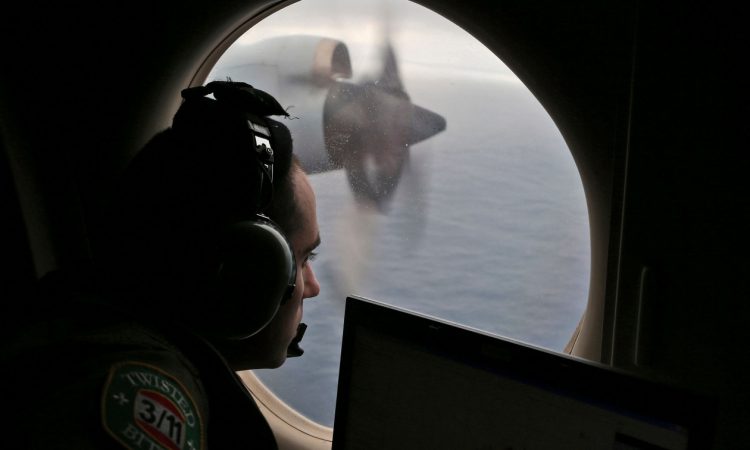 Εξαφανισμένη πτήση MH370: Με τεχνολογία αιχμής και υποβρύχια ρομπότ προσπαθούν να λύσουν το μυστήριο