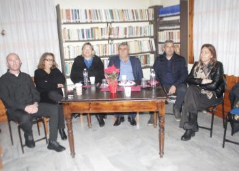 Χριστουγεννιάτικη νότα στο Δροσερό Τρικάλων
