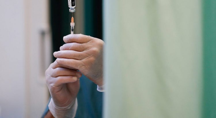 Eφετείο Λάρισας: Στο εδώλιο 40 άτομα για πλαστά πιστοποιητικά Covid-19