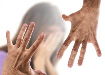 Ηράκλειο: Ζευγάρι ερευνάται για την κακοποίηση των 8 ανήλικων παιδιών τους – Συνελήφθησαν οι γονείς