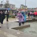 Δεν πτοήθηκαν ούτε από τη βροχή ούτε από τα μπλόκα επισκέπτες της πόλης