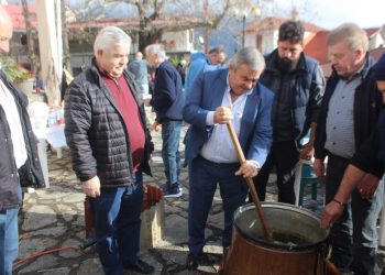 Το Βροντερό τίμησε την παράδοση με τη Γιορτή Τσιγαρίδας
