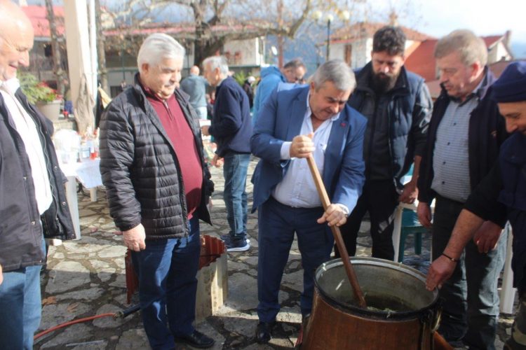 Το Βροντερό τίμησε την παράδοση με τη Γιορτή Τσιγαρίδας