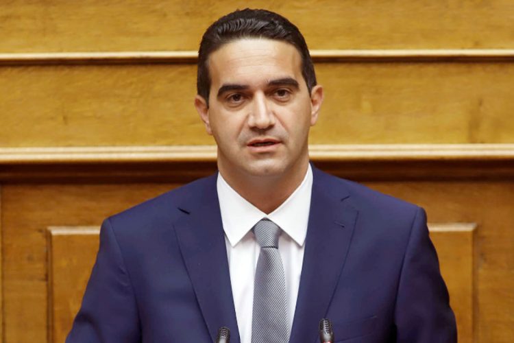 Μιχάλης Κατρίνης για τη σύλληψη του 16χρονου γιου του μετά από καταδίωξη: Αισθάνομαι συντριβή, αναλαμβάνω την ευθύνη που μου αναλογεί