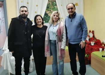Ομορφη χριστουγεννιάτικη γιορτή στο ΚΔΑΠ ΜΕΑ “ΗΦΑΙΣΤΟΣ” του Δ. Τρικκαίων