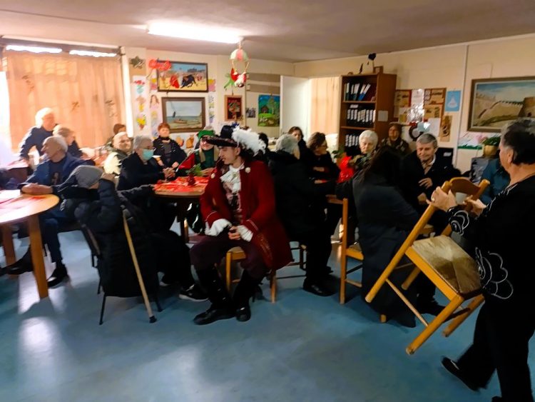 Ζεστή χριστουγεννιάτικη γιορτή σε ΚΗΦΗ & Β΄ ΚΑΠΗ του Δήμου Τρικκαίων