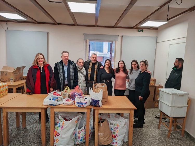 Χριστουγεννιάτικη επίσκεψη υποστήριξης και αλληλεγγύης από το Κίνημα Δημοκρατίας