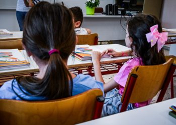 Πότε κλείνουν τα σχολεία για Χριστούγεννα