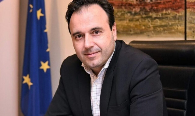 Παπαστεργίου: «To AI Factory “Pharos” σηματοδοτεί την επόμενη μέρα της Ελλάδας στην εποχή της ΤΝ» – Υπερψηφίστηκε το σ/ν του Υπουργείου