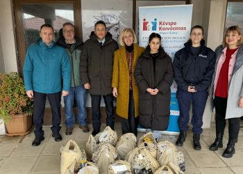 Ο Δήμος Πύλης στηρίζει έμπρακτα τους ευάλωτους συμπολίτες ενόψει Χριστουγέννων