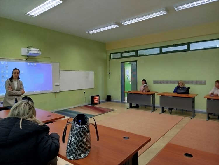 Ομάδες γονέων για την ενδυνάμωση του γονεΪκού ρόλου