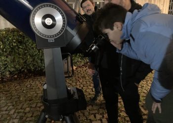 Βιβλιοθήκη Καλαμπάκας: Ο Κρόνος εντυπωσίασε τους φίλους της αστρονομίας στη Βιβλιοθήκη