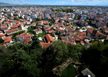 Την υποχρέωση ιδιοκτητών για τις αναγκαίες συντηρήσεις κτηρίων υπενθυμίζει ο Δήμος Τρικκαίων