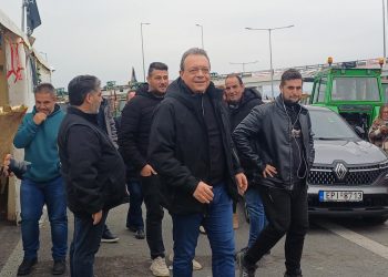 Στο μπλόκο της Νίκαιας για δεύτερη φορά ο πρόεδρος του ΣΥΡΙΖΑ – Προοδευτική Συμμαχία Σωκράτης Φάμελλος (ΦΩΤΟ)
