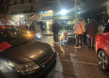Τραυματίστηκε ντελιβεράς σε τροχαίο με ΙΧΕ (ΕΙΚΟΝΕΣ – ΒΙΝΤΕΟ)