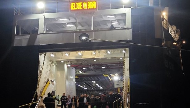 Όταν η ναυτοσύνη νικά τις δυσκολίες: Ασφαλής κατάπλους του SPORADES STAR στη Σκιάθο (ΒΙΝΤΕΟ)