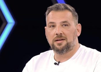 Ο Θεσσαλός μπασκετμπολίστας με τα πέντε παιδιά που πήγε στο DEAL και συγκίνησε με την ιστορία του – Πόσα χρήματα κέρδισε (ΒΙΝΤΕΟ)
