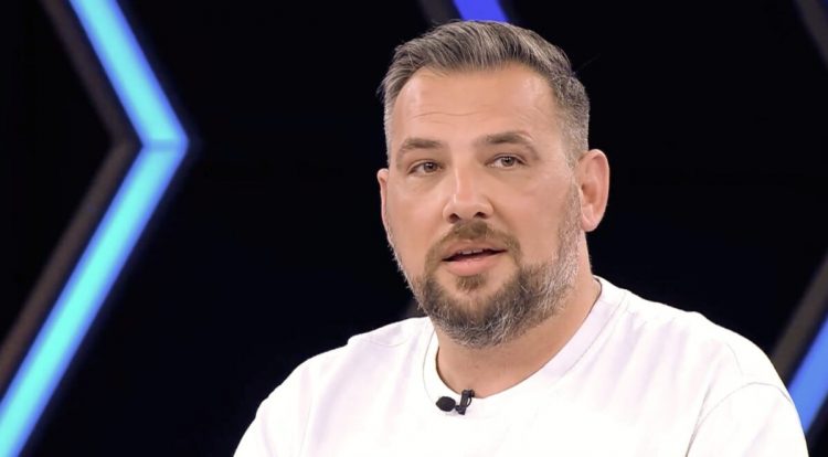 Ο Θεσσαλός μπασκετμπολίστας με τα πέντε παιδιά που πήγε στο DEAL και συγκίνησε με την ιστορία του – Πόσα χρήματα κέρδισε (ΒΙΝΤΕΟ)
