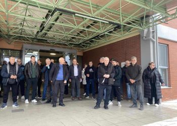Στην Περιφέρεια οι πρόεδροι των Σωματείων Παραγωγών Λαϊκών Αγορών Θεσσαλίας – «Ανεφάρμοστο το ηλεκτρονικό δελτίο αποστολής» (ΕΙΚΟΝΕΣ – ΒΙΝΤΕΟ)