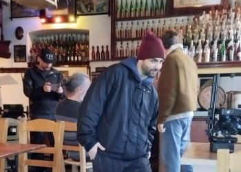 Το ιστορικό ταβερνάκι της Θεσσαλίας που «έκλεψε» τον Άκη Πετρετζίκη – Το μενού που δοκίμασε και έμεινε άφωνος