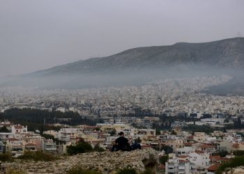 Αιθαλομίχλη: «Καμπανάκι» από τους επιστήμονες για ολέθριες συνέπειες για την υγεία