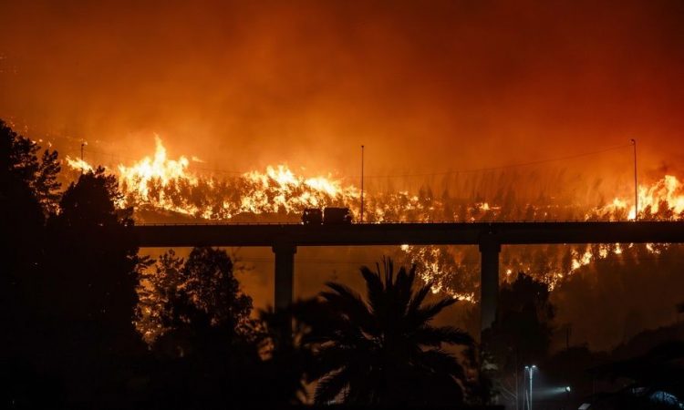 Χιλή: Σε κατάσταση έκτακτης από την πύρινη λαίλαπα – Τουλάχιστον 20 νεκροί