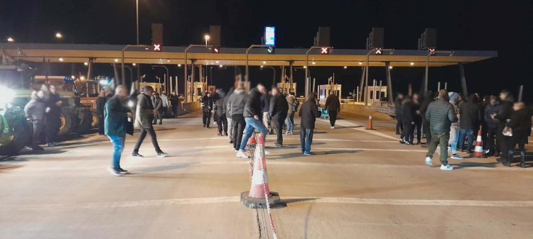 Μπλόκο Ε-65, Σοφάδες: Την Παρασκευή (23/1) και το Σάββατο (24/1) αναχωρούν τα τρακτέρ (ΕΙΚΟΝΕΣ – ΒΙΝΤΕΟ)