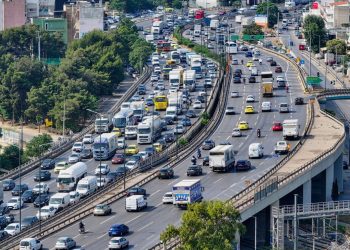 Τέλη κυκλοφορίας: Σαρωτικά πρόστιμα για 810.000 ιδιοκτήτες οχημάτων – Οι κρίσιμες ημερομηνίες