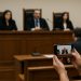 Ο ένας έβγαζε φωτογραφίες κι ο άλλος βίντεο μέσα στις δικαστικές αίθουσες | Κατασχέθηκαν τα δύο κινητά