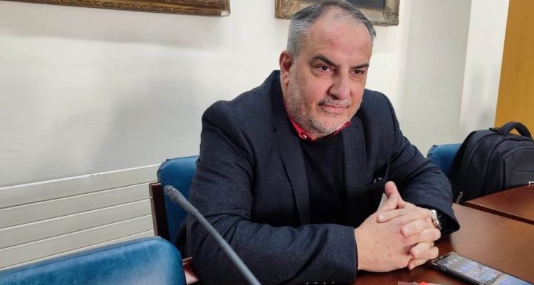 Δημήτρης Παπαθανασίου, Δικηγόρος – πρώην Δημοτικός Σύμβουλος: «Στα Τρίκαλα η κόκα πάει σύννεφο» (ΕΙΚΟΝΑ)