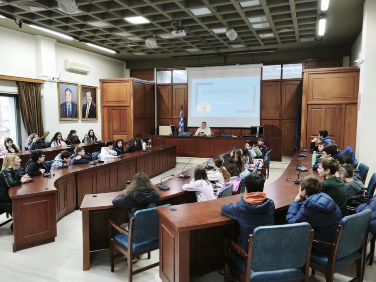 Εκπαιδευτικές επισκέψεις μαθητών/τριών στο Δημαρχείο Τρικκαίων