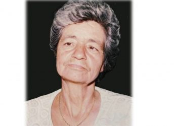 Απεβίωσε η Παρασκευή Σταύρου