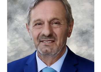 Απεβίωσε ο Αθανάσιος Καραθανος