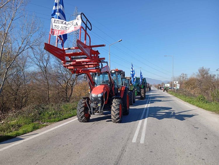 Θεσσαλικός κλοιός πίεσης στο Μαξίμου με τα μπλόκα να οδεύουν στο τέλος τους