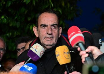 Με άδεια χέρια έφυγαν οι αγρότες από το Μαξίμου – «Συνεχίζουμε, στο τραπέζι και η κάθοδος στην Αθήνα» | Αύριο συνελεύσεις σε όλα τα μπλόκα