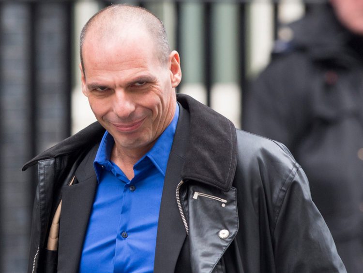 Βαρουφάκης: Έχω κάνει ecstasy και χόρευα 16 ώρες – Θα ήθελα να δω τη Μέρκελ μαστουρωμένη (ΒΙΝΤΕΟ)