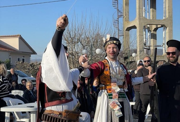 Αναβιώνουν τα παραδοσιακά Ρογκατσάρια στην Φανερωμένη Τρικάλων