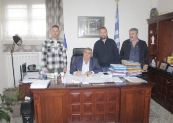 Υπεγράφη η σύμβαση στην Πύλη για την συντήρηση δημοτικών κτιρίων