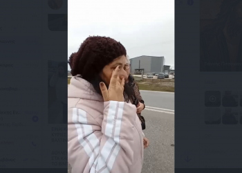 Συγκλονισμένοι συγγενείς και φίλοι σπεύδουν στο εργοστάσιο-Δηλώσεις (video)
